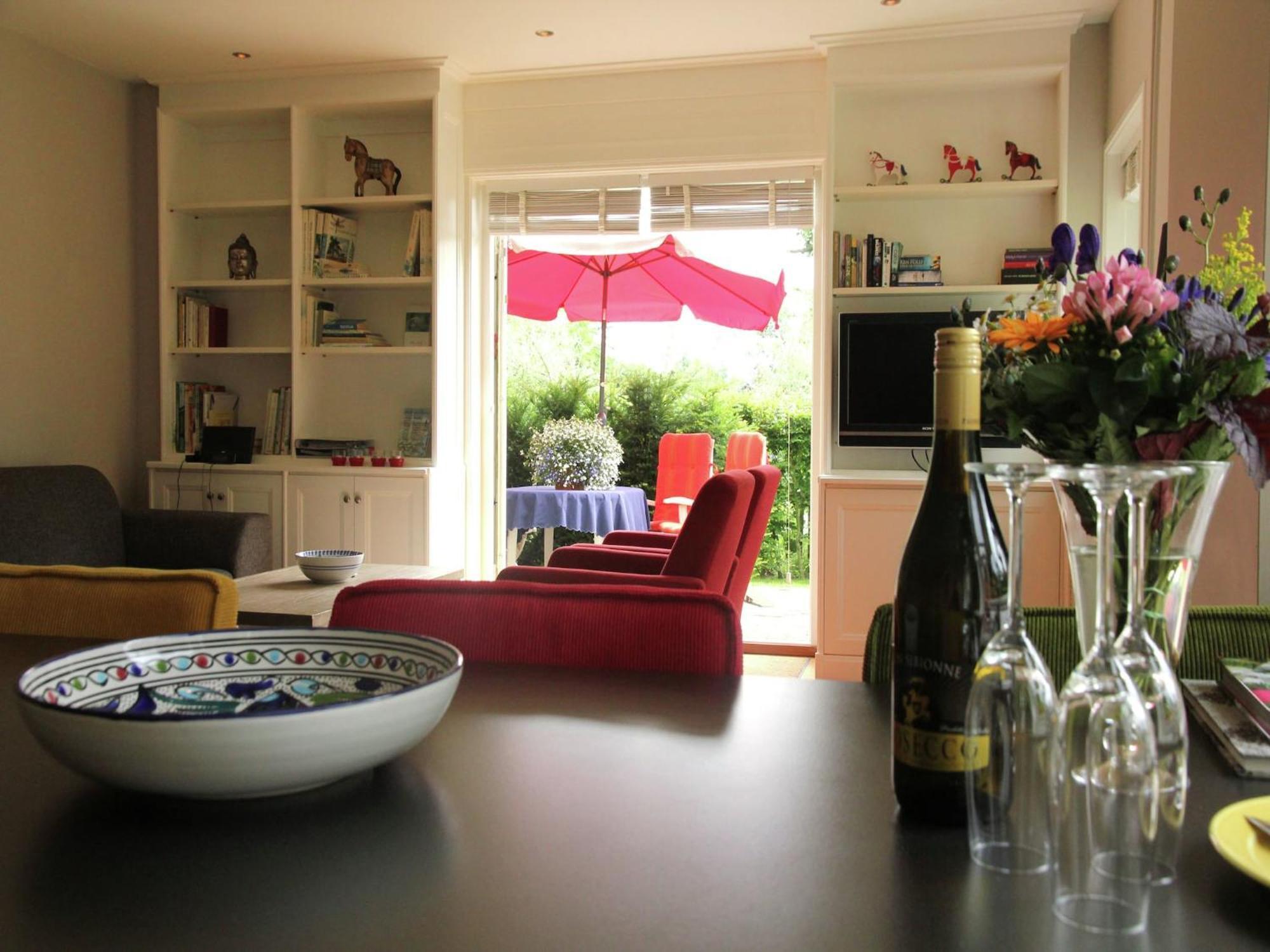 Pleasing Holiday Home In Schoorl With Patio 외부 사진